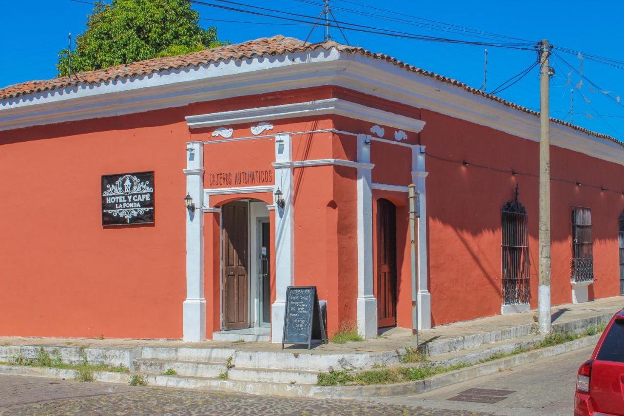 Hotel Y Cafe Ixmati Suchitoto Extérieur photo